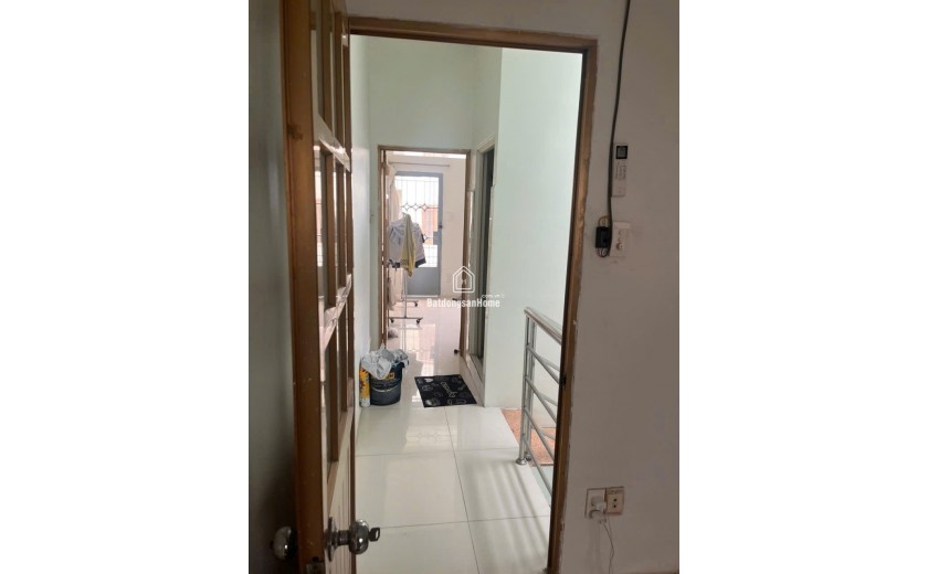 NHÀ ĐẸP - XH ĐỔ CỬA, 3 TẦNG, 3 PN, LIÊN TỈNH 5