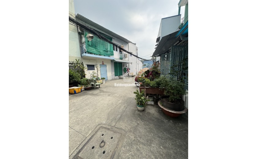 BÁN NHÀ 38M2, XH ĐỔ CỬA, 3 TẦNG, 3 PN, LIÊN TỈNH 5