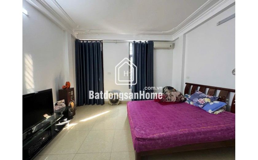 HÀO NAM NGÕ THÔNG - KINH DOANH - dt  39m2 6 tầng mặt tiền 4.6m Giá 14.3 tỷ