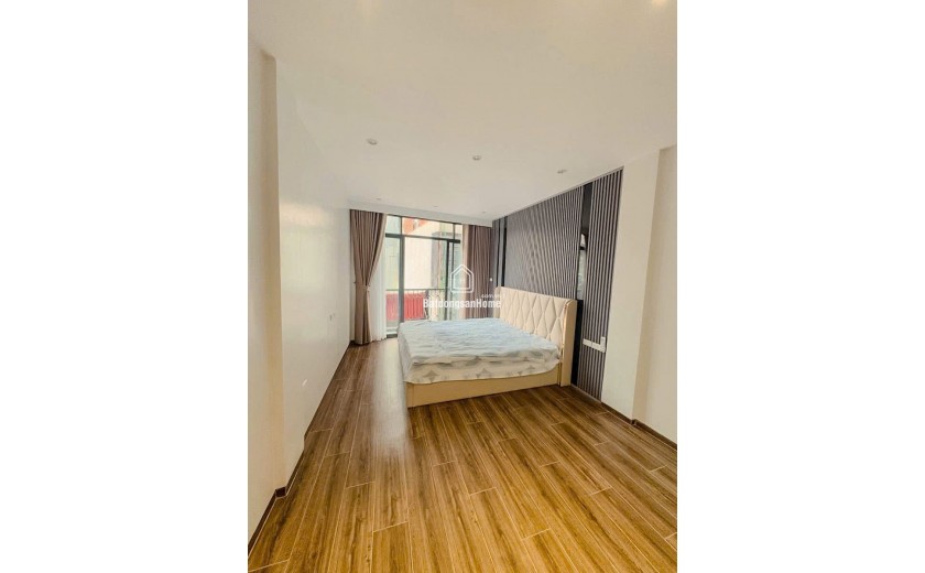 NGÕ KIẾN THIẾT KHÂM THIÊN - 6 TẦNG THANG MÁY NHÀ MỚI - 38m2 mt 3.4m Giá 13.8 tỷ