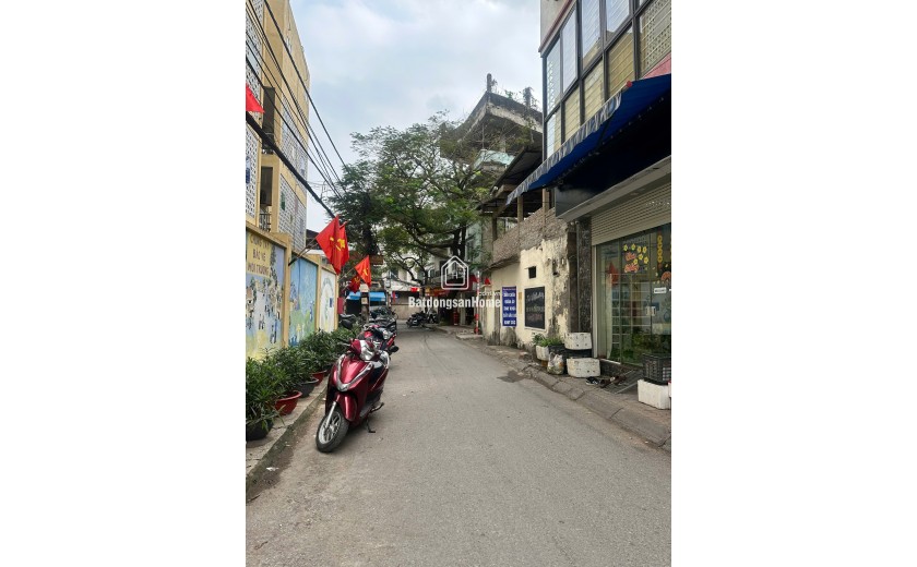 TẬP THỂ MAI ĐỘNG KINH DOANH - Ô TÔ ĐỖ CỬA Diện tích sử dụng 60m2 tầng 1 Giá 3.45 tỷ