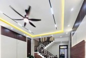 Bán nhà 3 tầng Tôn Thất Dương Kỵ, 100m2, đường 7m5, giá 8.8 tỷ Hoà Xuân