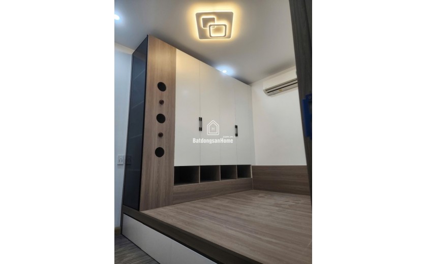 Bán nhà ngõ đường  Hồ Bá Phấn, Phường Phước Long A, Q9, Thủ Đức, TP HCM. DT  47m2,  2PN, SHR - Giá 3,05 tỷ.