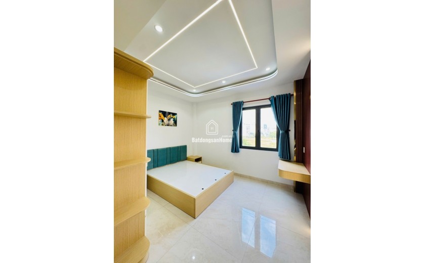 Bán nhà  đường Lã Xuân Oai, Q9, Thủ Đức, TP HCM. DT 64m2, 2 tầng. Giá  6.55 tỷ, SHR - 0933125879