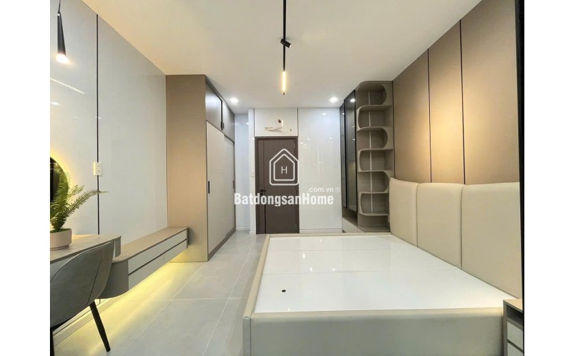 NHÀ MỚI ĐẸP VÀO Ở LIỀN- HXH 5Tầng 4 Pn Nội Thất Cao CấpLạc Long Quân Q11-Giá 8.7Tỷ