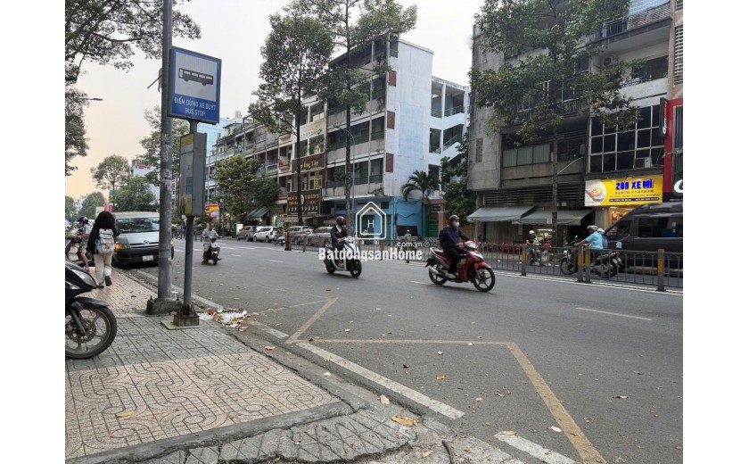 KHU VỰC HIẾM NHÀ BÁN-Ôtô đổ Cửa,Ngay AN ĐÔNG-AN DƯƠNG VƯƠNG-65M NH 4.6M-8.2TỶ