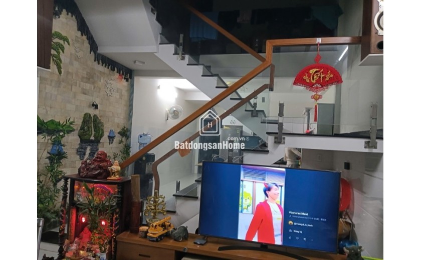 NHÀ 2 TẦNG ĐẸP, CÒN MỚI – KIỆT 6M LÊ VĂN HIẾN – THÔNG ĐẶNG THÁI THÂN 6.x