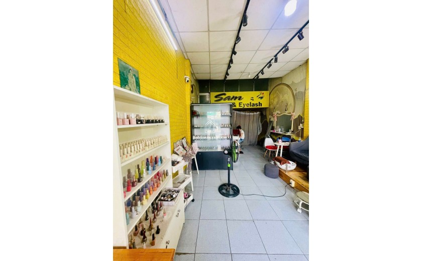 CHÍNH CHỦ CẦN SANG NHƯỢNG TIỆM NAIL MI GỘI CÓ CHỖ NGỦ LẠI