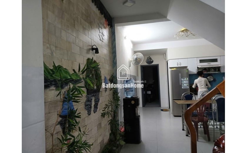 NHÀ 2 TẦNG ĐẸP, CÒN MỚI – KIỆT 6M LÊ VĂN HIẾN – THÔNG ĐẶNG THÁI THÂN 6.x