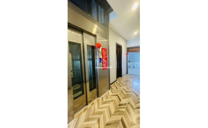 Quận 7 - Khu Phân lô Cư Xá NH - Thang máy - 90m2 - 4 tầng - 19.5 tỷ