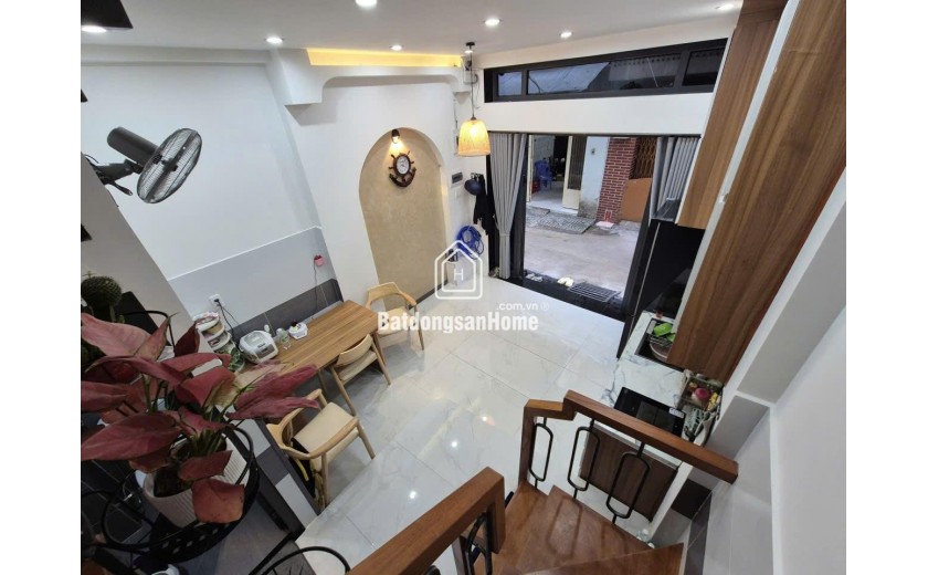 GIẢM BÁN NHANH CònỈ 4.6TỶ,Nhà Mới ĐÓN TẾT 3Tầng Ngang3.6m Hẻm thông Hòa Hảo-Nguyễn Tri Phương