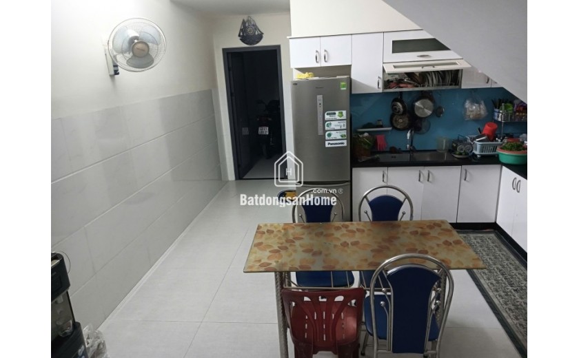 NHÀ 2 TẦNG ĐẸP, CÒN MỚI – KIỆT 6M LÊ VĂN HIẾN – THÔNG ĐẶNG THÁI THÂN 6.x