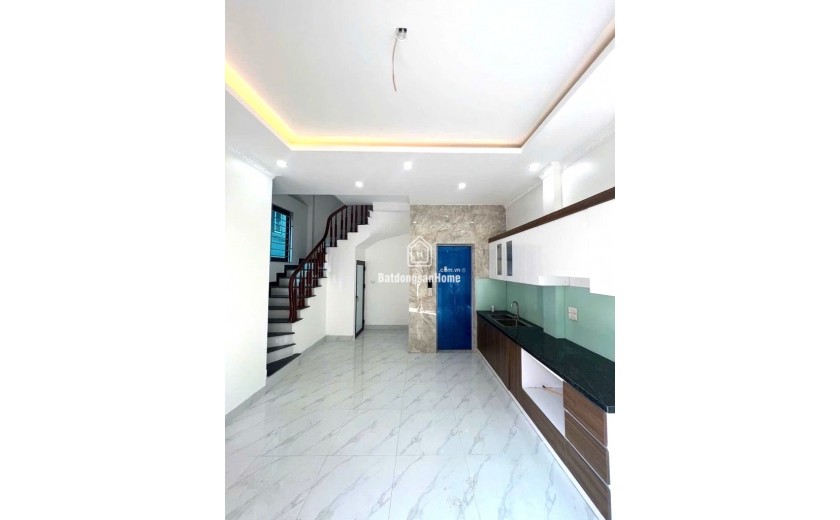 Bán nhà lô góc Thượng Cát 40m² thang máy quận Bắc Từ Liêm hơn 6 tỷ