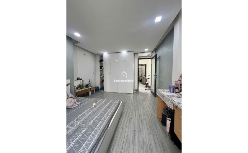 Quận 10 - Nguyễn Duy Dương - Sát Mặt tiền - 56m2 - 4 tầng - 8.8 tỷ