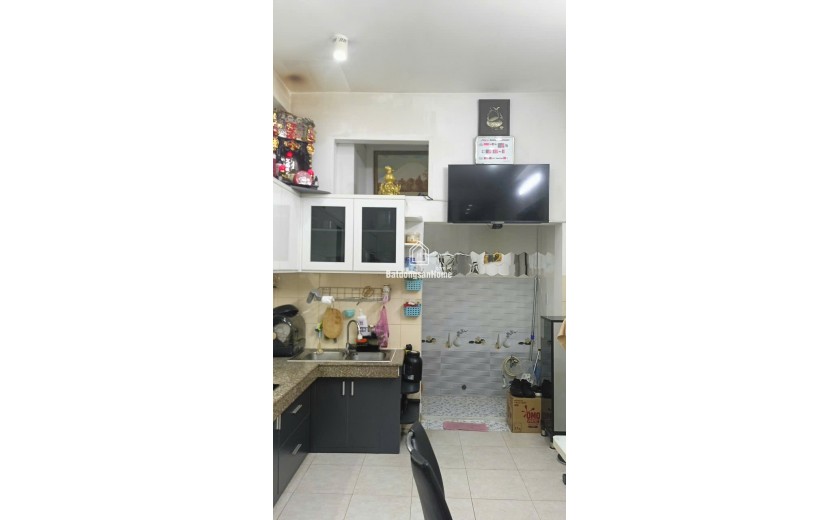 Mặt tiền Xóm Chiếu - Quận 4 - 78m2 - 3 tầng - 18.5 tỷ