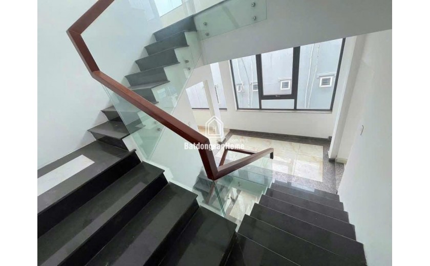 GIẢM NGAY 1 TỶ_ PHỐ NGÂN HÀNG- LÔ GOC 2 MẶT TIỀN 6 Tầng Có TM Phan Đăng Lưu – Phú Nhuận