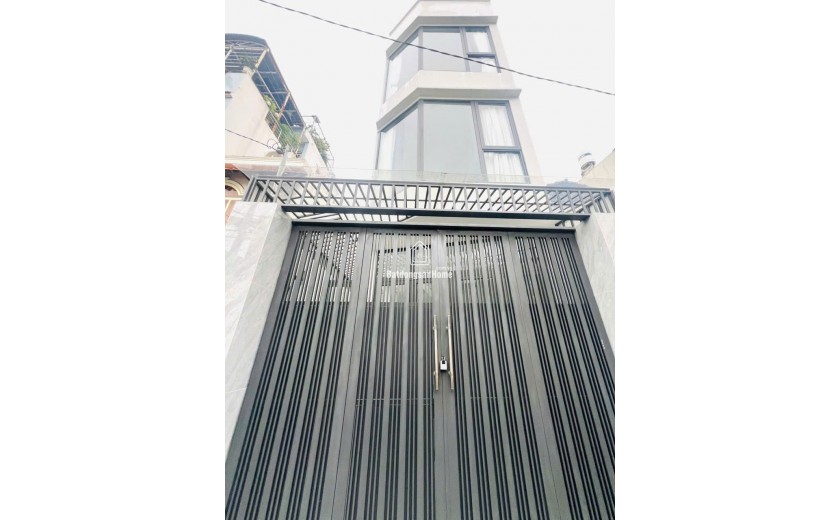 Trần Xuân Soạn - Quận 7 - Hẻm ô tô - 3 tầng - 41m2 - 8.8 Tỷ