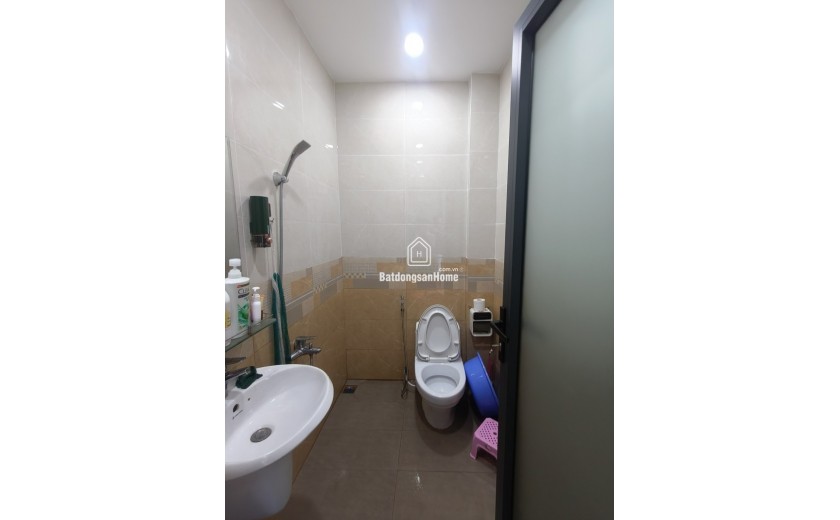 Bán nhà đường  475, Phước Long B, Q9, Thủ Đúac, TP HCM. DT 195m2, cấp 4,  8PN. Giá 9.75  tỷ - 0933125879