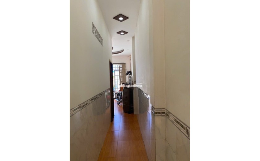 Bán nhà hẻm đường số 9, Trường Thọ,Thủ Đức, TP HCM. DT 80m2, cấp 4, SHR . Giá 5,05 tỷ.