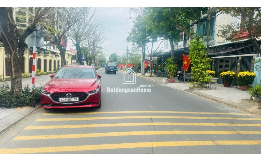 Mặt tiền Mẹ Thứ 100m2 – ngay ngã tư Văn Tiến Dũng – giá 6.850 tỷ