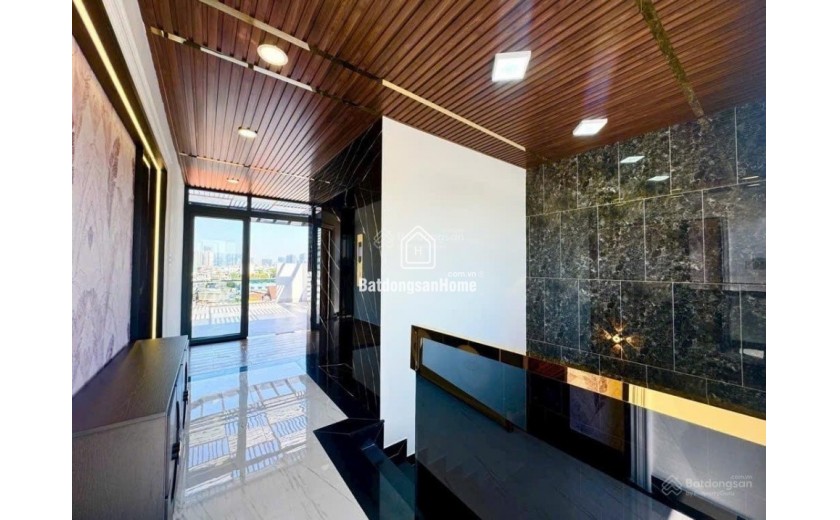 Nhà đẹp GIÁ TỐT tặng full nội thất - Tân Quy - Quận 7 . ngang 7m dọn vào ở ngay