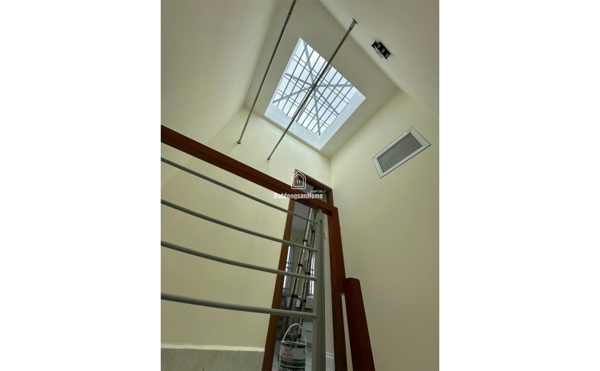 HÀNG HIẾM-CĂN DUY NHẤT-RẺ-BỀN-ĐẸP, GIÁ TỐT NGAY AN ĐÔNG Q5 -3TỶ NHỈNH