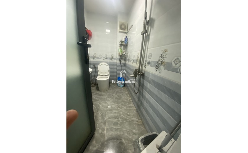 Bán nhà đường số 27, Hiệp Bình Chánh, Thủ Đức, TP HCM. DT 380m2, 2 tầng. Giá 17.9 tỷ.