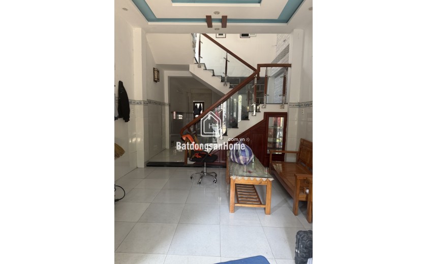 Bán nhà lô góc Nại Nghĩa 3 Sơn Trà, 50m2, nhà 2 tầng, gần biển