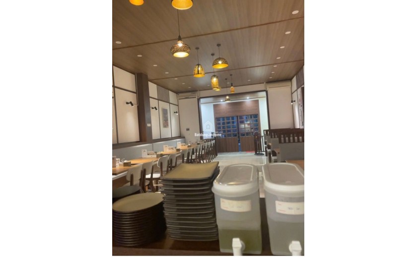 Mình cần sang nhượng quán ăn tại 80 Nguyễn Du, Khai Quang, Vĩnh Yên, Vĩnh Phúc