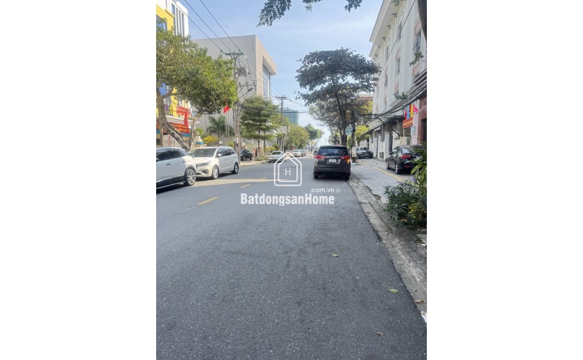 Bán 3 nhà 2 tầng Phan Bội Châu 173m2, 18.8 tỷ – cạnh sông Hàn