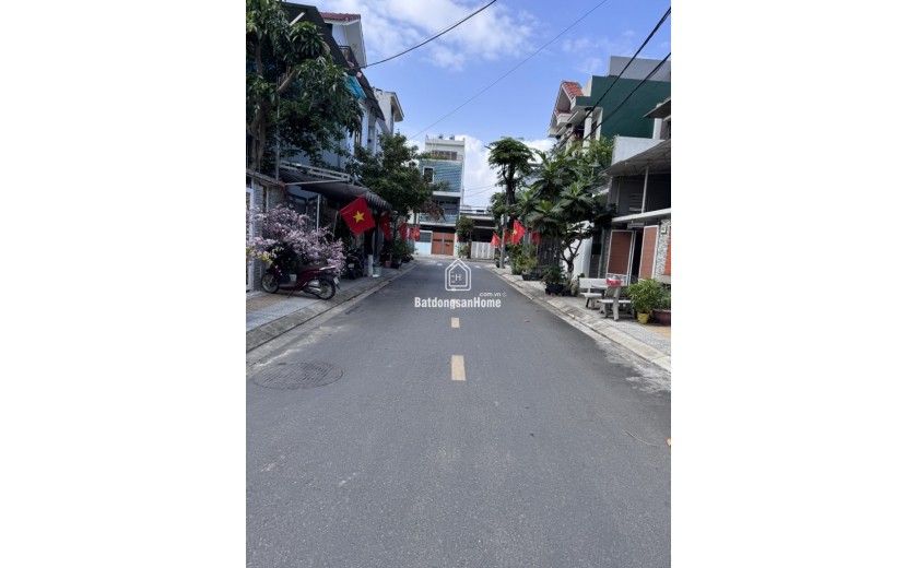 GẦN BIỂN SƠN THỦY - NHÀ GÁC LỬNG SẠCH ĐẸP – NGŨ HÀNH SƠN - HƠN 6 ĐỒNG.