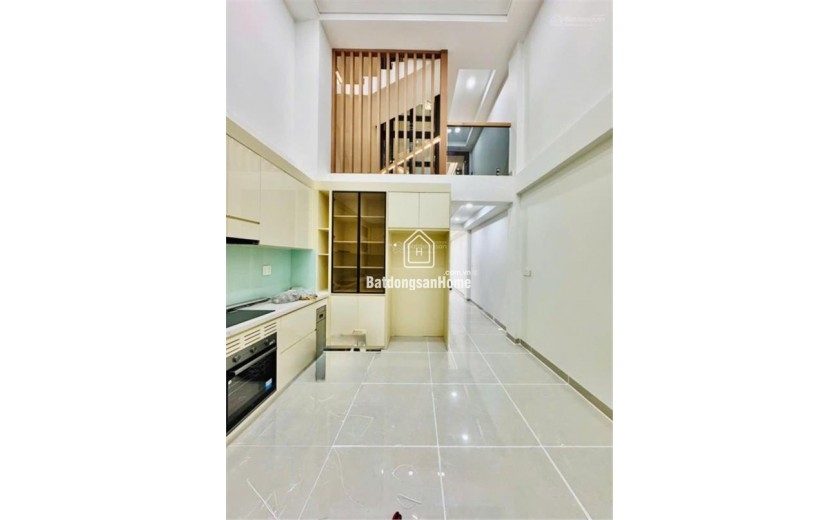 Nhà Mới Xây Hẻm 5m_Dương Quảng Hàm __Có Thang Máy __Diện tích: 4m x 17m 4 Lầu 4 Phòng_6wc