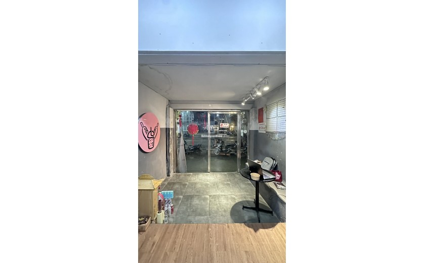 CẦN SANG NHƯỢNG GẤP CỬA HÀNG – KHU CHÙA LÁNG, DƯỚI CHÂN KÝ TÚC XÁ