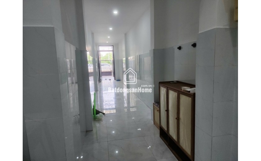 Bán nhà ngõ đường  Hồ Bá Phấn, Phường Phước Long A, Q9, Thủ Đức, TP HCM. DT  47m2,  2PN, SHR - Giá 3,05 tỷ.