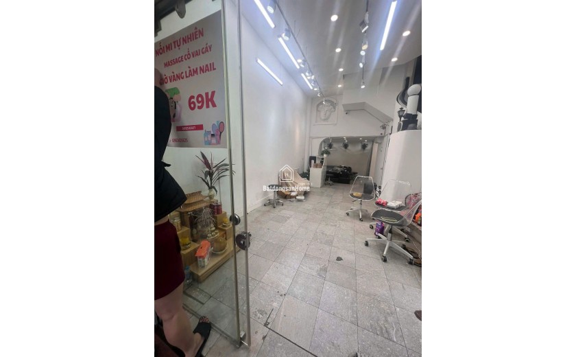 Mở rộng nên Em cần sang nhượng cửa hàng nail mi gội hoặc chỉ sang mặt bằng