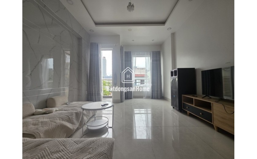 Bán nhà mặt phố đường số 28, Phường Cát Lái, Q2, TP HCM. DT 76m2, 4 tầng, SH. Giá 10.59  tỷ.