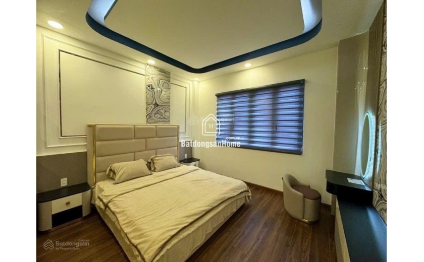 Nhà đẹp GIÁ TỐT tặng full nội thất - Tân Quy - Quận 7 . ngang 7m dọn vào ở ngay