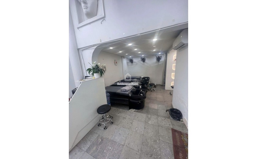 Mở rộng nên Em cần sang nhượng cửa hàng nail mi gội hoặc chỉ sang mặt bằng