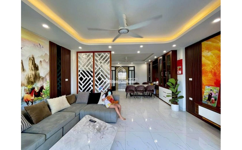 Bán nhà mặt phố Lê Trọng Tấn  Hà Đông 55m 5 tầng mt 4m. giá 16 tỷ 500 kd vỉa hè 4 ô tô tránh