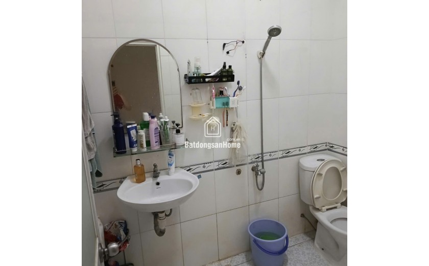 BÁN NHÀ 2 TẦNG – HẺM XE HƠI – ĐỐI DIỆN VẠN PHÚC CITY-5TỶ7 TL