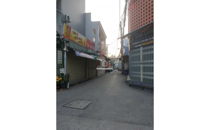 NHÀ C4 LINH CHIỂU SÁT HOÀNG DIẸU 2 CHỈ 3.3 TỶ CÒN TL