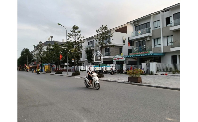 Bán nhanh căn Biệt thự An Vượng Dương Nội  190 m 4 tầng thang máy tặng nội thát vỉa hè giá 39 tỷ