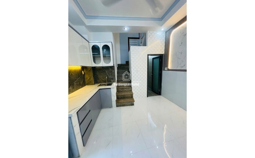 NHÀ BA ĐÌNH, 15.5M2, 2 LẦU ĐÚC, SH RIÊNG, P8 Q8, CHỈ 2.68TỶ