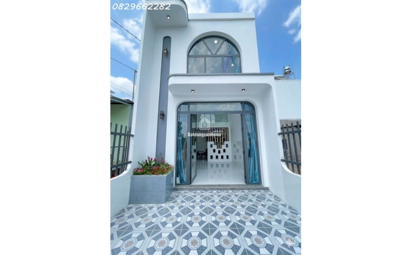 Bán nhà mặt phố đường Võ Văn Phát- Kênh Thanh Niên, Sa Đéc 100m2, 3PN, Sổ Hồng, giá 3.15 tỷ.