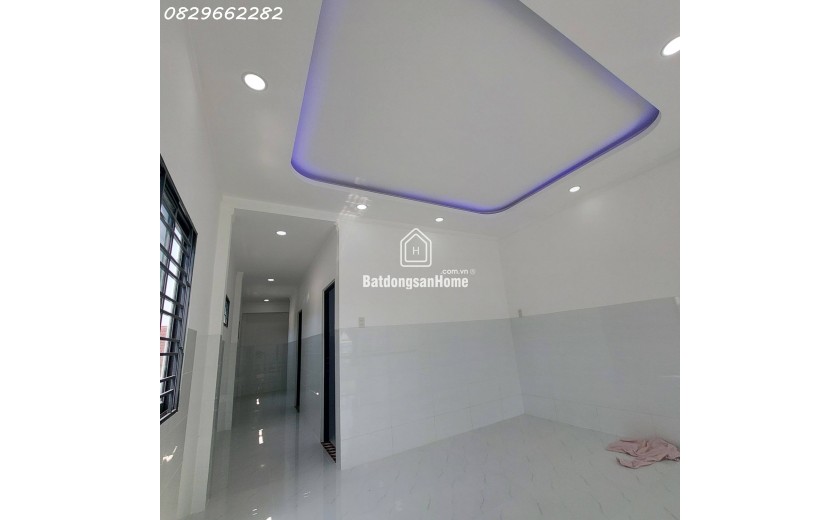 Bán nhà mặt tiền kế công viên P.2 Sa Đéc, Đ.Tháp. DT 100m2, 3PN, Sổ hồng, giá 3.15 tỷ.