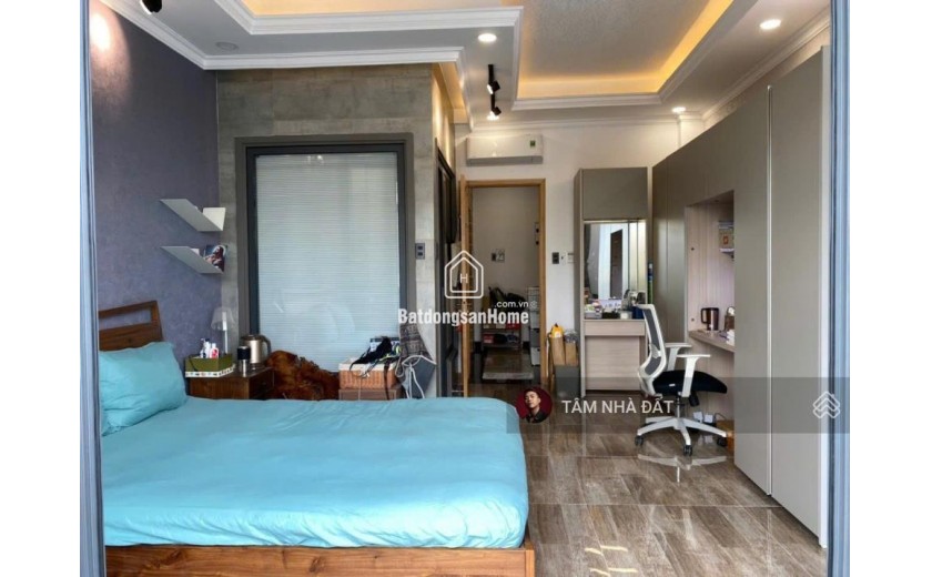 SÁT MẶT TIỀN ĐƯỜNG NGUYỄN OANH - HẺM NHỰA 12M - BÁN NHÀ 2,5 LẦU (4X17M) 3 PHÒNG NGỦ LH 0933523239