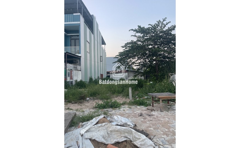 Đất Mỹ Đa Tây 10, Nam Việt Á, 110m2, gần biển, khu VIP, giá 8.7 tỷ