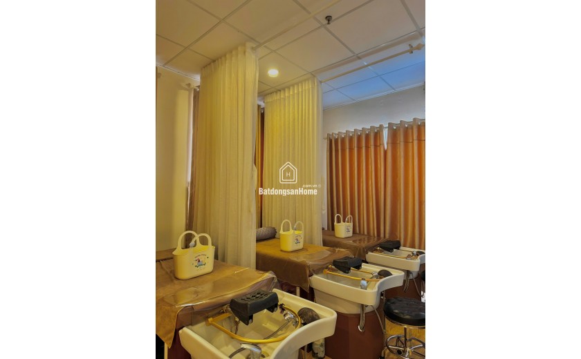 SANG NHƯỢNG TIỆM GỘI ĐẦU QUẬN BÌNH TÂN