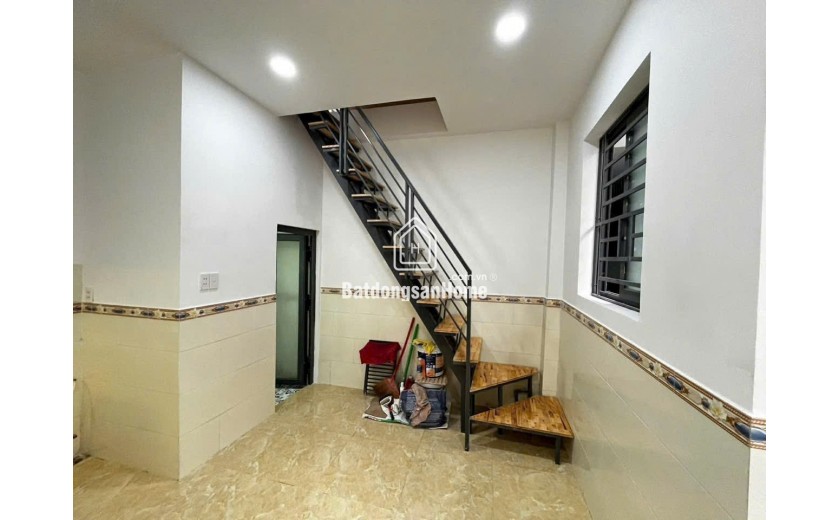 Nhà hẻm Nguyễn Văn Quỳ - Quận 7 - DTSD 36m2 - 2 tầng - 2.5 Tỷ