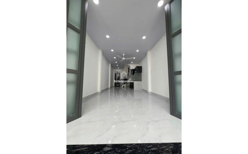 * HẺM 5M – Sát Hẻm Xe Tải – Vị Trí Đẹp Gần Chợ Lớn –Hồng Bàng Quận 6_ Nhỉnh 5 Tỷ